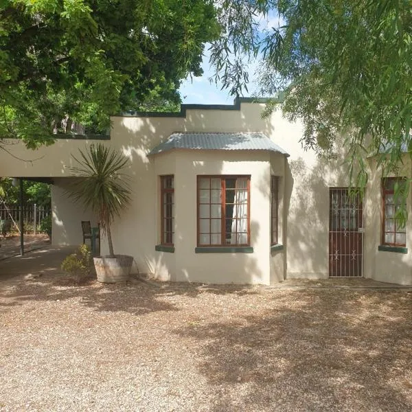 Irma's farmstay at the Nuy Valley Guesthouse, hotel i De Doorns