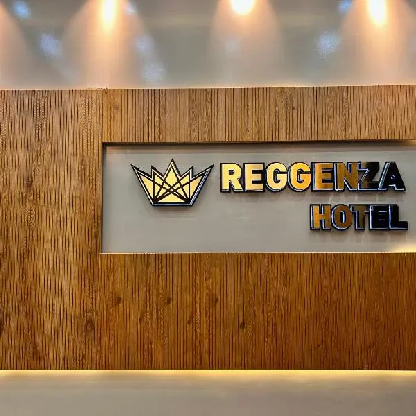 Reggenza Hotel Downtown Ramallah: Ramallah şehrinde bir otel