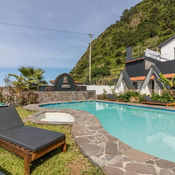 Palmeira House - Fernandes Cottage, hotel in Ponta Delgada