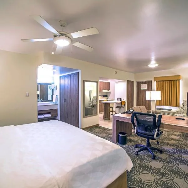 Holiday Inn & Suites Chihuahua Expo by IHG, hotel v destinaci Chihuahua