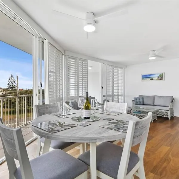 Kawana Beachside Getaway 1 Bedroom Apartment, hotel v destinaci Buddina