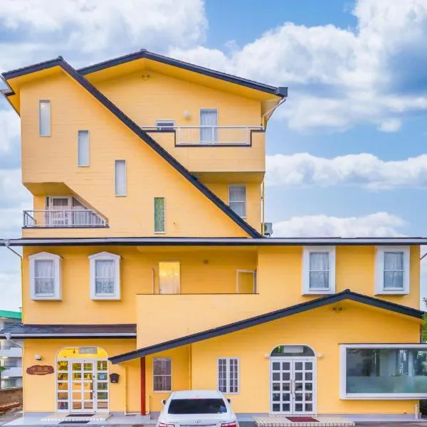 Senjoarashi, hotel v destinaci Širahama