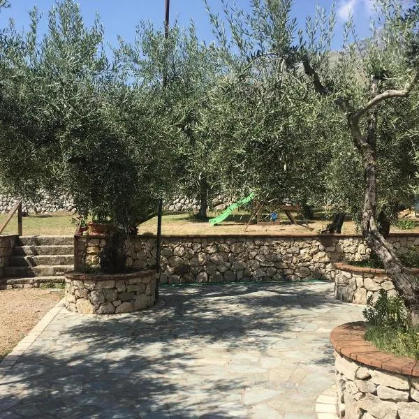 L’Ulivo – hotel w mieście Formia