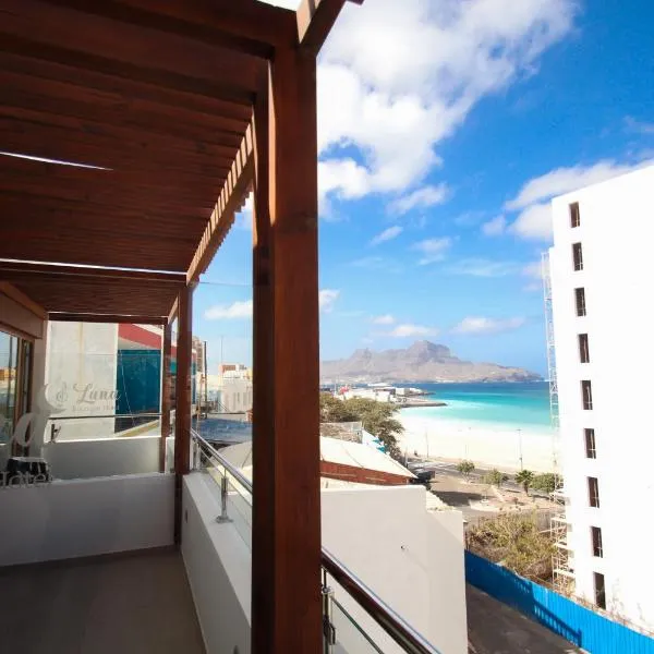 Luna Boutique Hotel, hotel v destinaci Mindelo