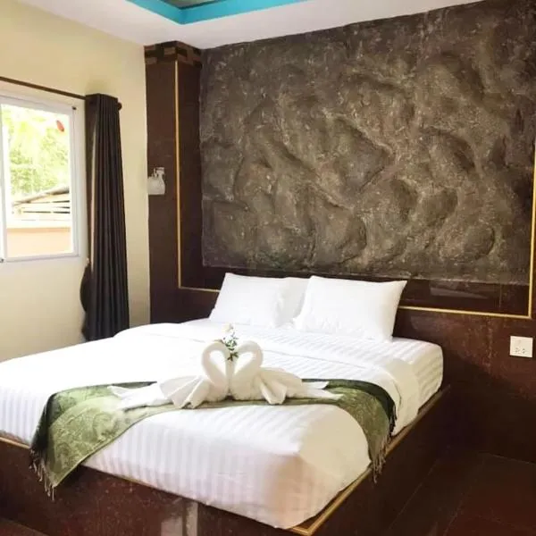 Say Rose Homestay – hotel w mieście Ban Pak Ba Ra