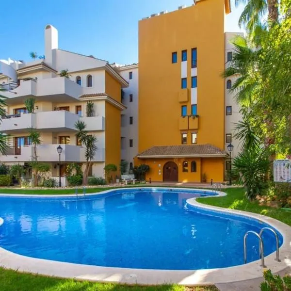 Amazing - La Recoletta 2 Bed apt - 2 Pools, hotel en Punta Prima