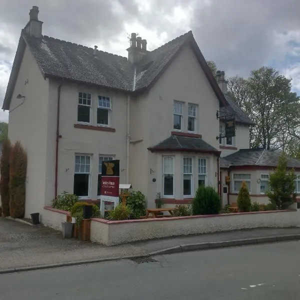 Smiddy House, hotell sihtkohas Spean Bridge