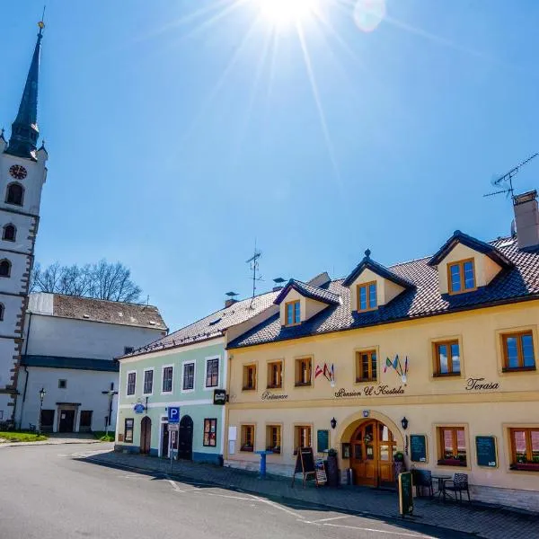 Pension U Kostela, hotel en Frymburk