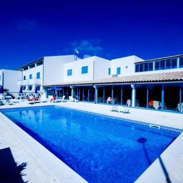 Parco Della Rocca, hotel v destinácii Punta Braccetto