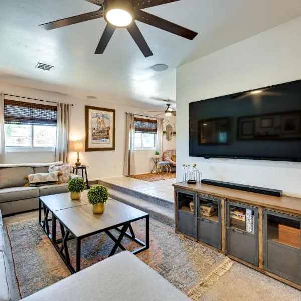 Yuma Vacation Rental with Private Pool and Patio!, hotel i Yuma