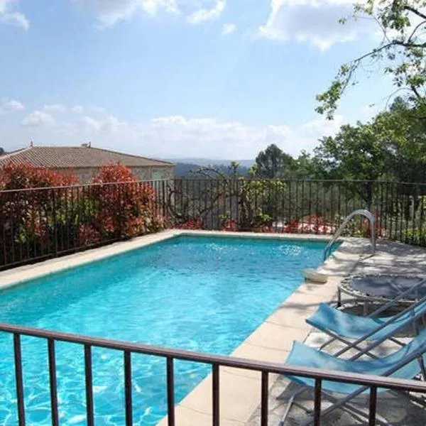 Bastide Provençale Les Mûriers d'Engaspaty, hotel v destinaci Seillans