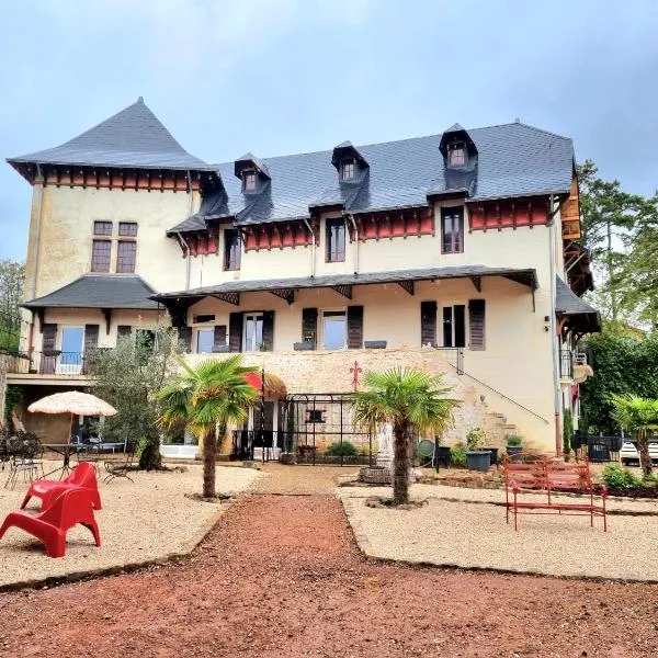 LE MANOIR- CLUNY, hotel din Cluny