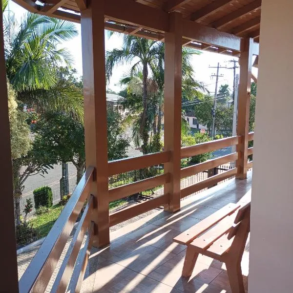Pareci Novo Se hóspede na cidade das flores, hotel v destinaci Pareci Novo