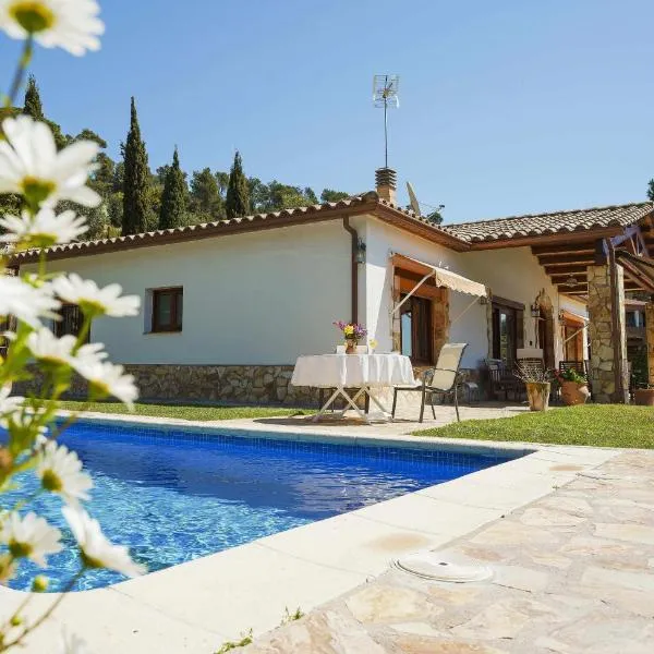 Cal Nano Casa Rural, hotel em Vall-Llobrega