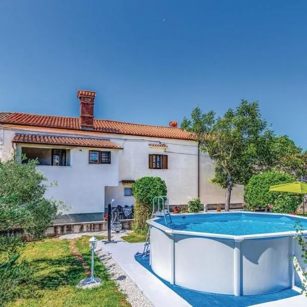 Apartment Glavani with Pool, hotel v destinácii Barban