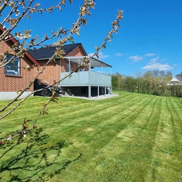 Family-friendly house close to Aarhus, hotel a Galten