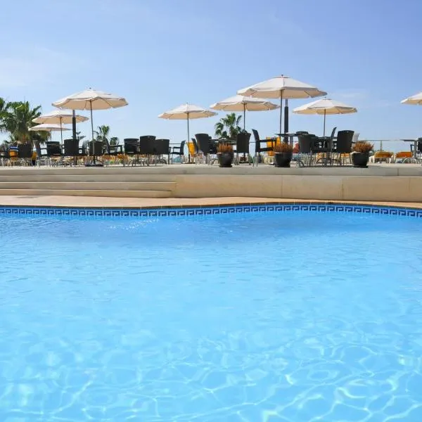 Hotel Nerja Club by Dorobe, hotel Nerjában