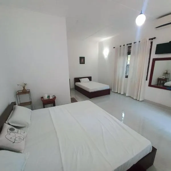 S & D Resort, hotel v destinaci Anuradhápura