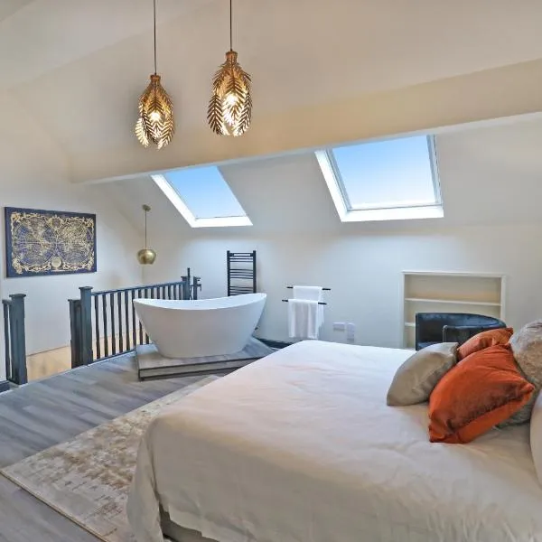 Black Pearl Stays - Saltburn Apartments, hotel in Saltburn-by-the-Sea