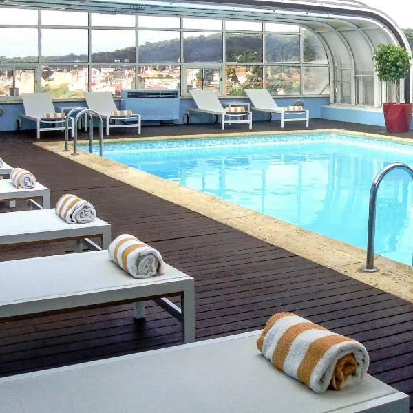 Hotel Mercure Lisboa, viešbutis mieste Linda-a-Pastora