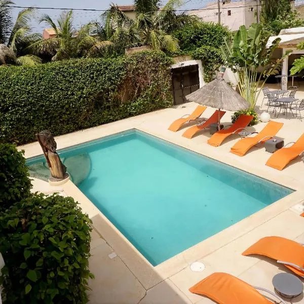 Riad côté jardin, hotel in Saly Portudal