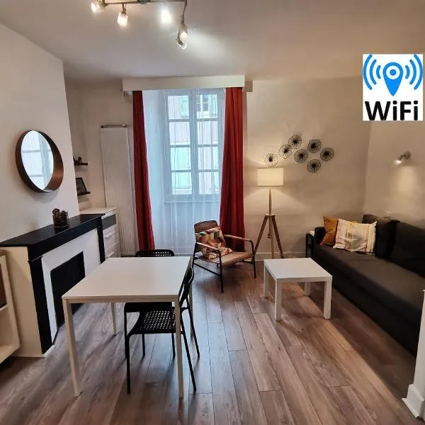 Anémone - studio tout confort en centre ville, khách sạn ở Millau