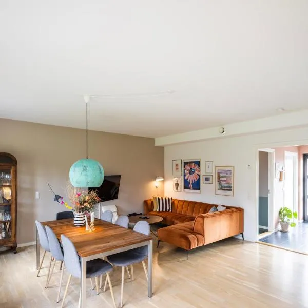 Lake House Central Lyngby, hotel v destinaci Kongens Lyngby