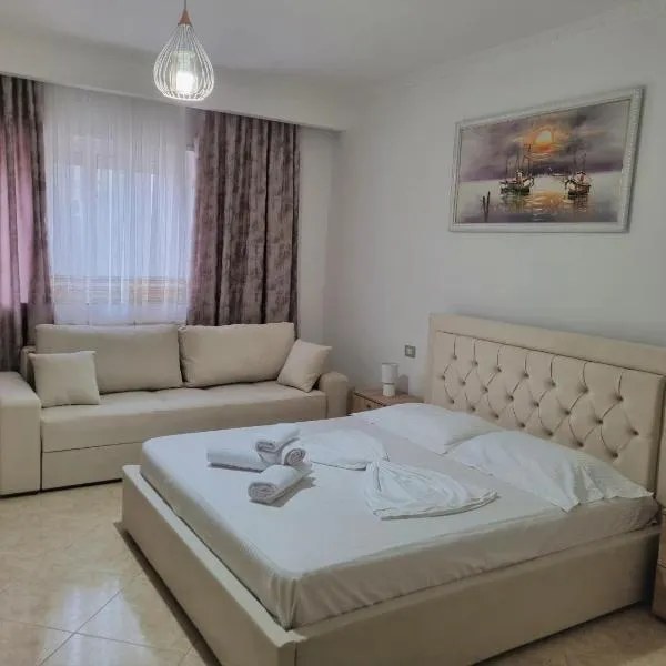 My Holiday House, hotel v destinaci Durrës