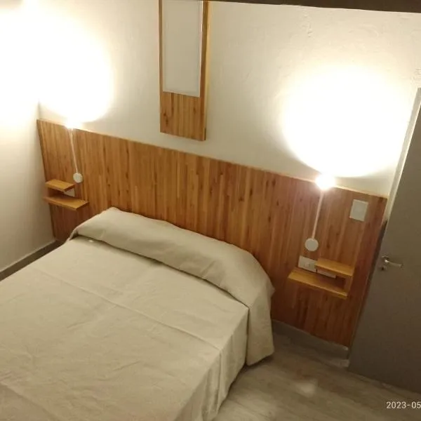 Tiké, hotel in Ostende