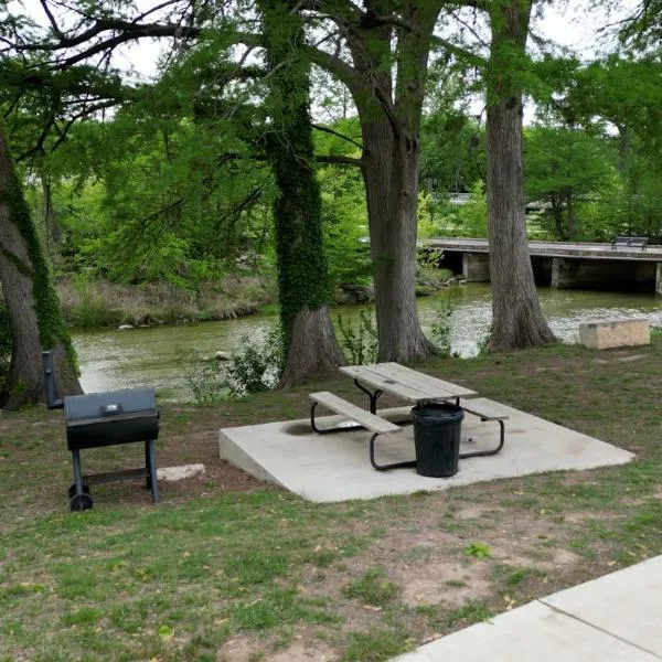 River Trail Cottages, hotel v destinaci Kerrville