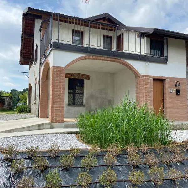 Little Sweet House, hotel di Cantù