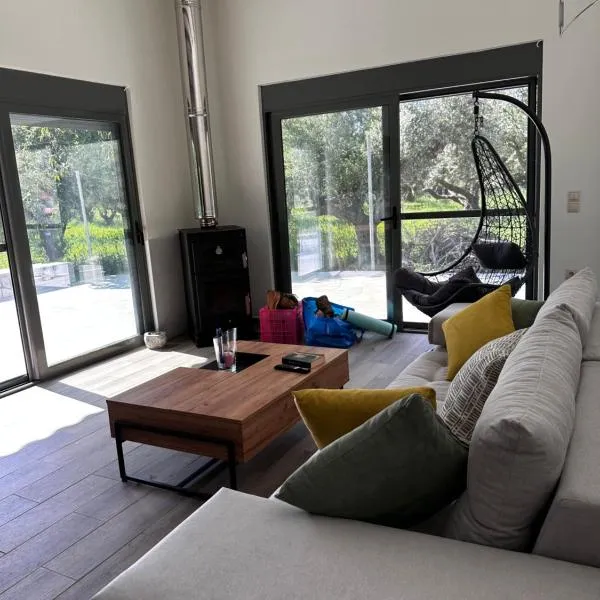 Elaiocampus luxury house, khách sạn ở Kamáres