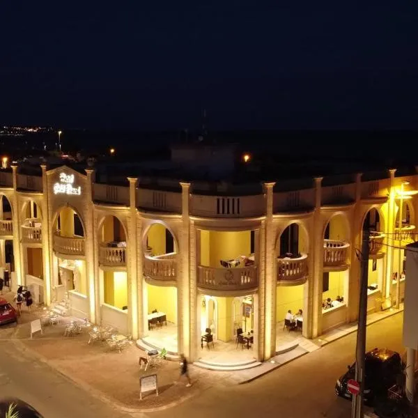 Hotel Salento Gold Beach、マリーナ・ディ・ペスコルーゼのホテル