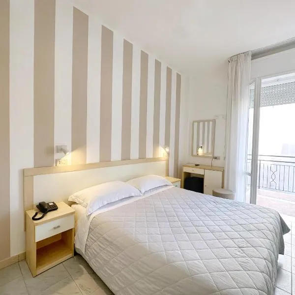 Aura Living Hotel, khách sạn ở Rimini