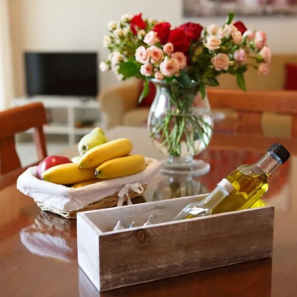Olivias house, hotell i Makry Gialos