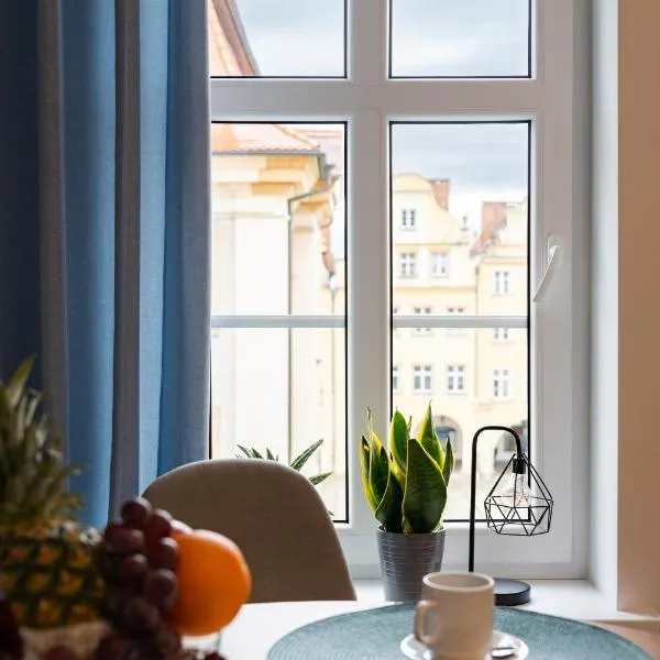 Apartament Ratuszowy - Przytulny, w ścisłym Centrum - Space Apart, hotel in Jelenia Góra