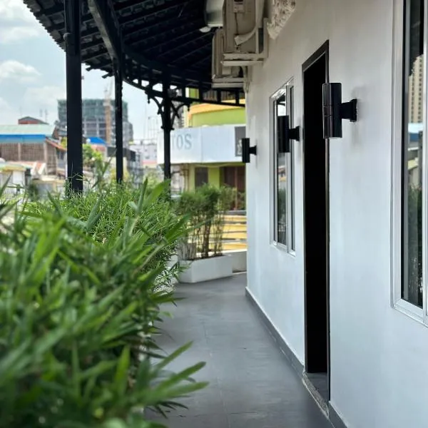 Sun Chakra Boutique Hotel、プノンペンのホテル