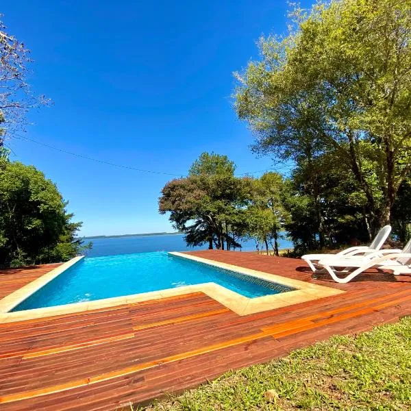Blusky Lodge, hotel in Puerto Iguazú