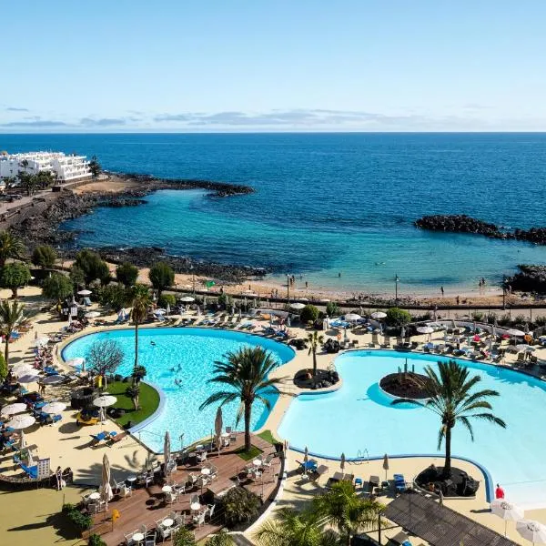 Grand Teguise Playa, hotel in Costa Teguise