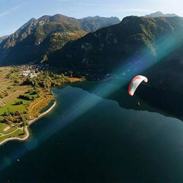 Baitoni TN - Appartamento sul Lago D'Idro - 2 Camere - WiFi Free, hotel in Bondone