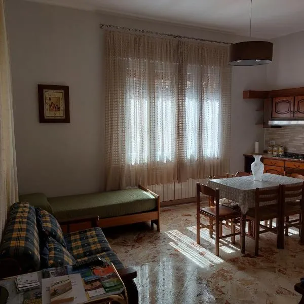 CASA VACANZE LINA, hotel in San Mauro Castelverde