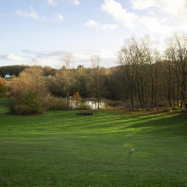 Egtved Camping Cottages, hotel en Bække