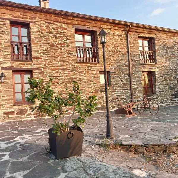 Casa Arza, hotel v destinácii Tríacastela