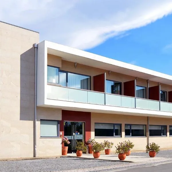 Hotel Dom Afonso - Monção, hotel v destinaci Monção