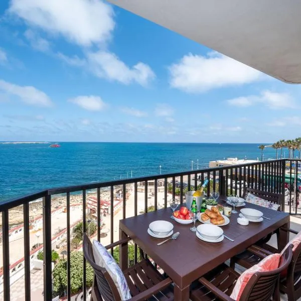 Islet Promenade Seafront Aparthotel - with Corner Terrace by Getawaysmalta, hotel v destinaci St Paul's Bay