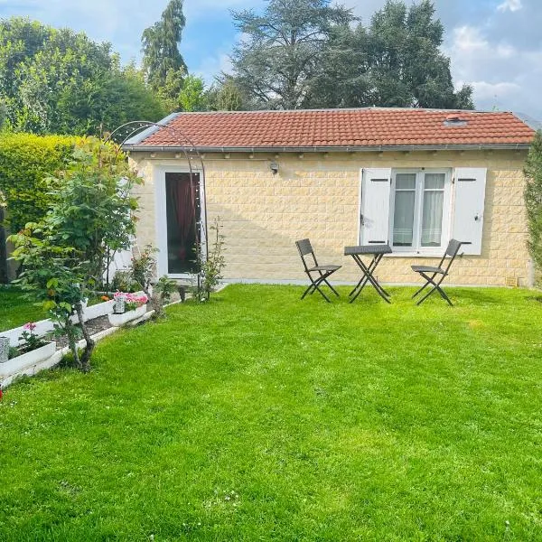 LA PETITE MAISON, hôtel à Le Perray-en-Yvelines