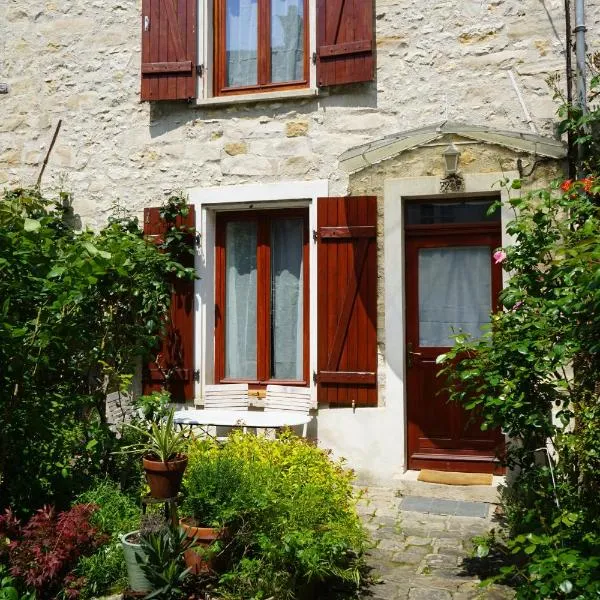 La Bycoque, maison 2 chambres au calme, hotel em Thomery