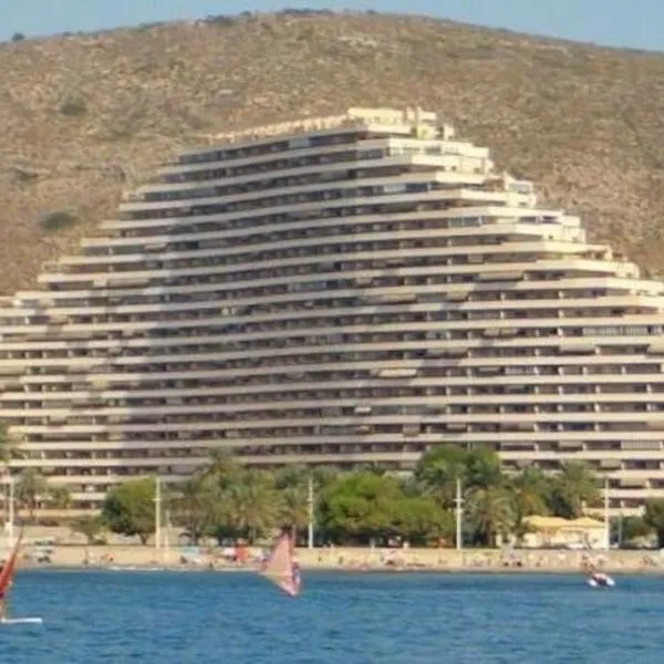 APARTAMENTO EN FLORAZAR 2, CULLERA, hotel em Cullera