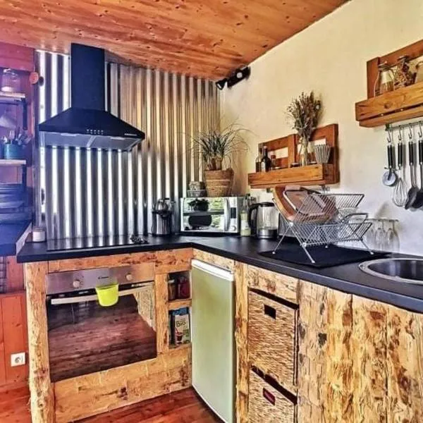 La cabane du bonheur, khách sạn ở Saint-Simon