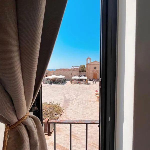 Regina Margherita B&B, hotel v destinácii Marzamemi